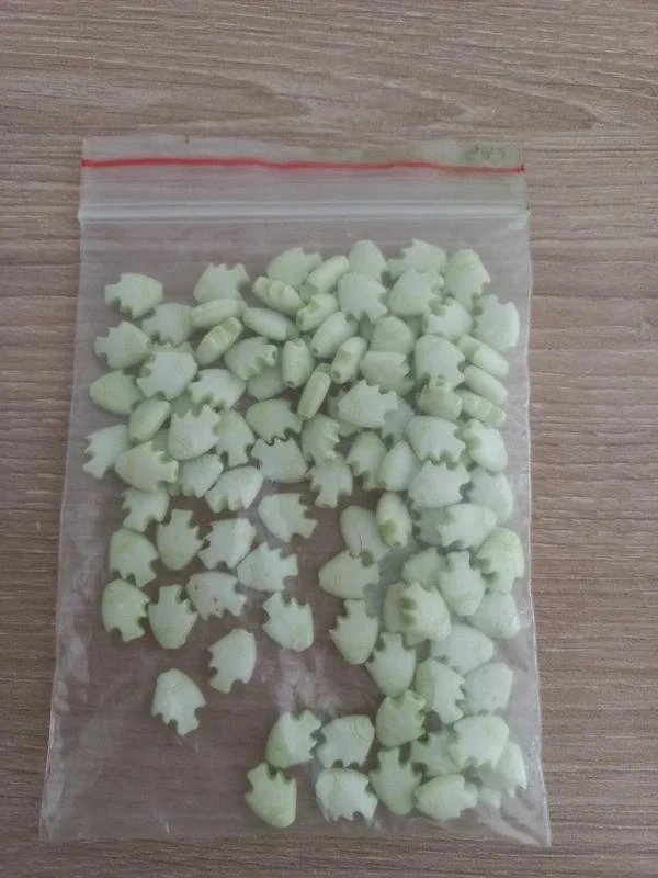 Lot De Perles Acrylique Vert Clair "Poisson"